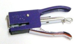  MINI CUCITRICE